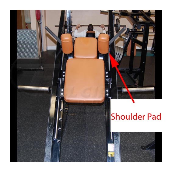 MagnumHackSquatShoulder