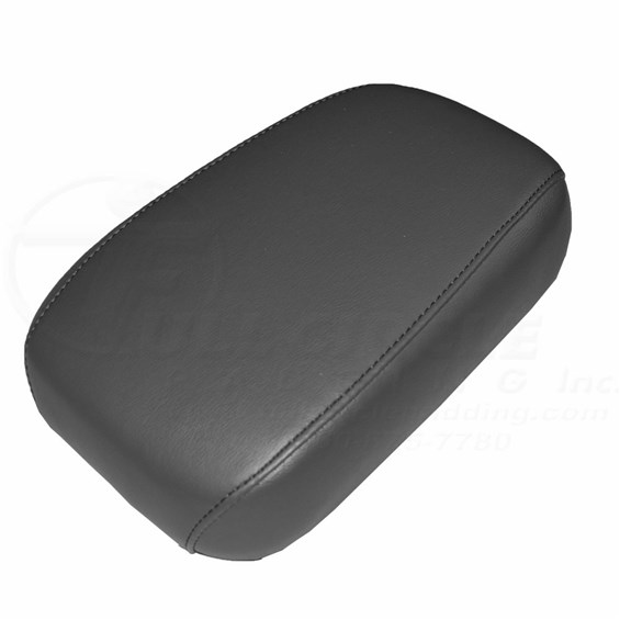 Chest Pad in Textured Black Full Circle Padding