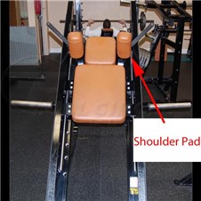 MagnumHackSquatShoulder